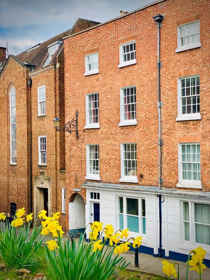 Pass The Keys Superbly Located Handsome Georgian Townhouse Шрусбері Екстер'єр фото